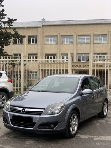 Opel Astra 2006, 166,000 km - 1.4 l - Bakı
