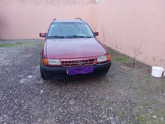 Opel Astra 1993, 350,000 km - 1.6 l - Sumqayıt