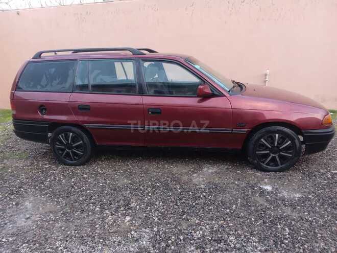 Opel Astra 1993, 350,000 km - 1.6 l - Sumqayıt