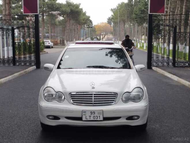 Mercedes C 240 2001, 287,000 km - 2.6 l - Sumqayıt