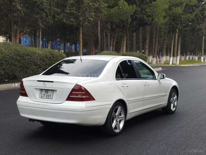 Mercedes C 240 2001, 287,000 km - 2.6 l - Sumqayıt