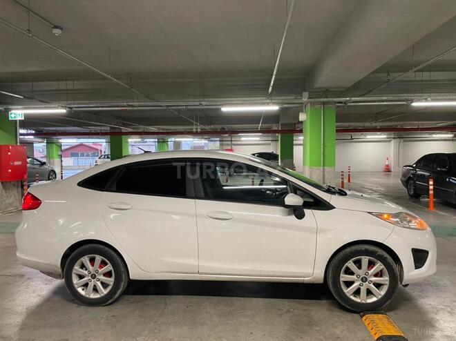 Ford Fiesta 2011, 99,779 km - 1.6 l - Bakı
