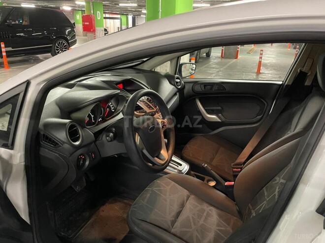 Ford Fiesta 2011, 99,779 km - 1.6 l - Bakı