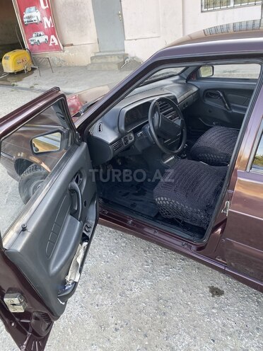LADA (VAZ) 2115 2003, 230,000 km - 1.6 l - Quba