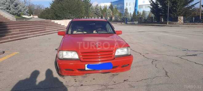 Mercedes C 220 1995, 456,942 km - 2.2 l - Qusar