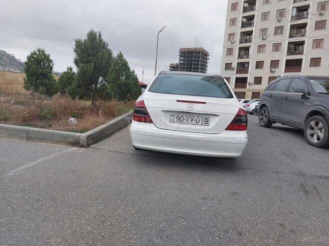 Mercedes E 260 2005, 274,000 km - 2.6 l - Bakı
