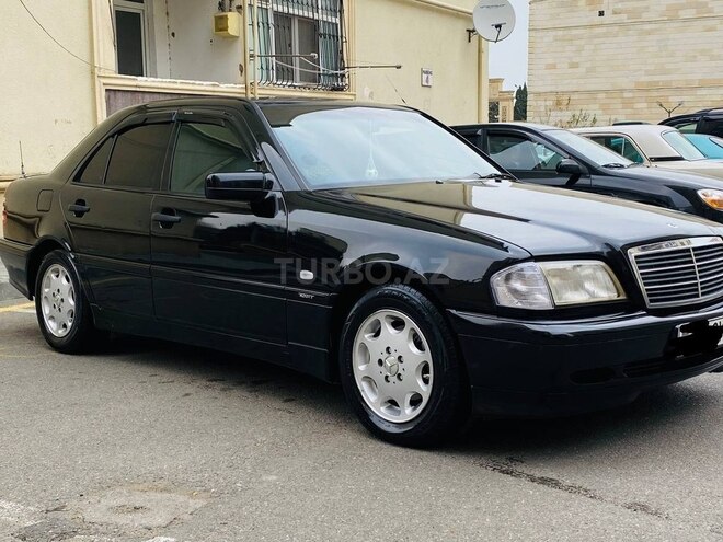 Mercedes C 180 1999, 299,000 km - 1.8 л - Xırdalan
