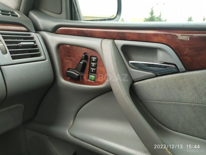 Mercedes E 320 2000, 510,000 km - 3.2 l - Bakı