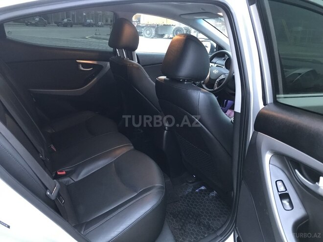Hyundai Elantra 2014, 120,000 km - 2.0 л - Bakı