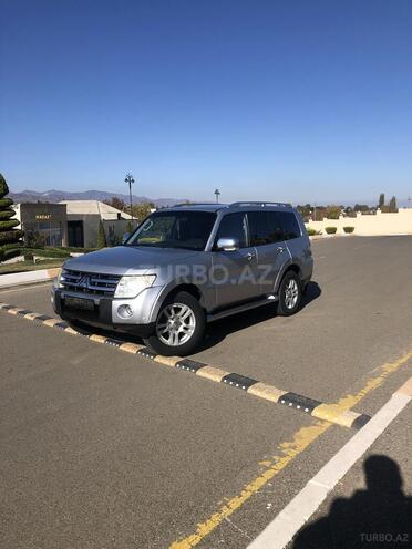 Mitsubishi Pajero 2007, 162,000 km - 3.0 l - Gəncə