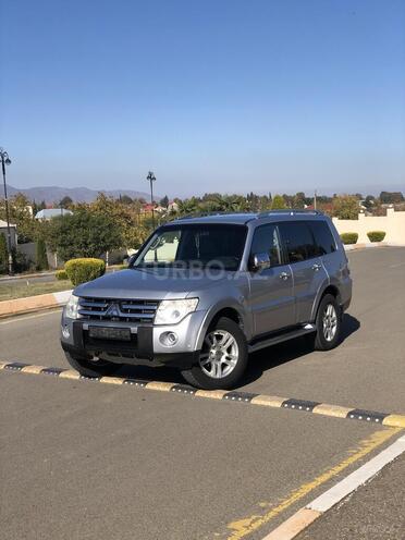 Mitsubishi Pajero 2007, 162,000 km - 3.0 l - Gəncə