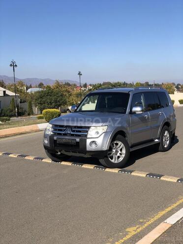 Mitsubishi Pajero 2007, 162,000 km - 3.0 l - Gəncə