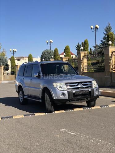 Mitsubishi Pajero 2007, 162,000 km - 3.0 l - Gəncə