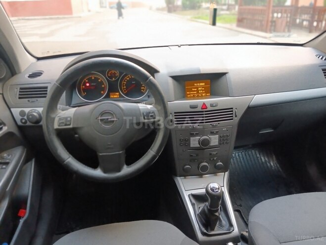 Opel Astra 2006, 253,856 km - 1.3 l - Bakı