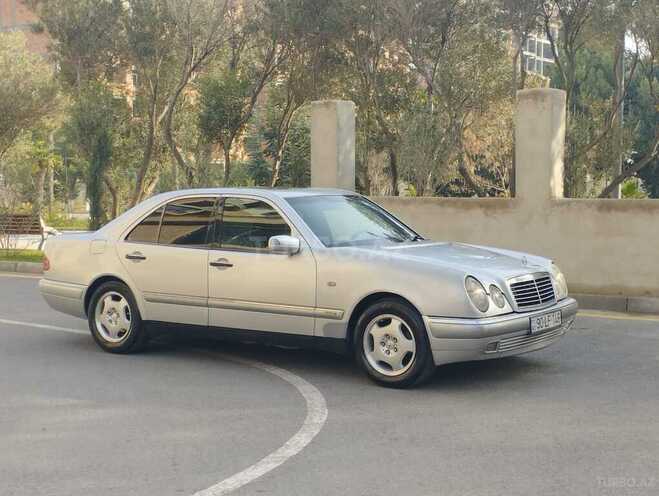 Mercedes E 220 1997, 329,000 km - 2.2 l - Sumqayıt