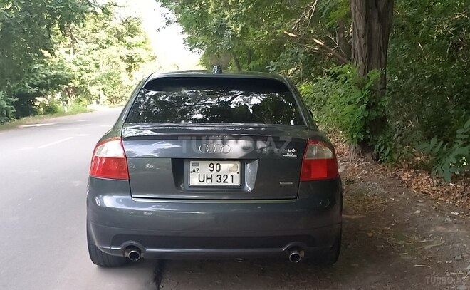 Audi A4 2004, 360,000 km - 1.8 l - Gəncə