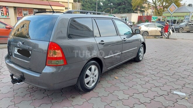 Toyota Corolla 2005, 233,000 km - 1.4 l - Bakı