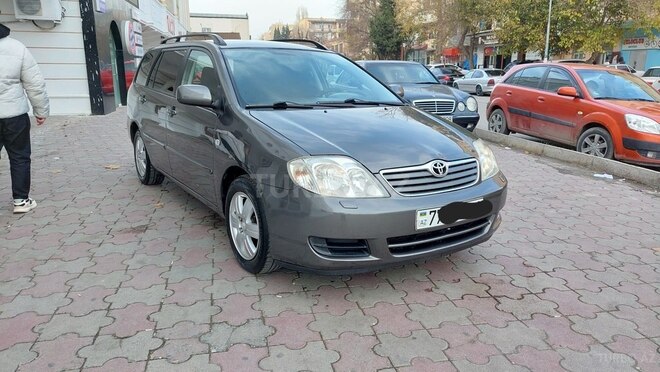 Toyota Corolla 2005, 233,000 km - 1.4 l - Bakı