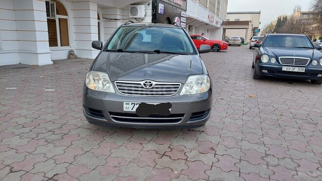 Toyota Corolla 2005, 233,000 km - 1.4 l - Bakı