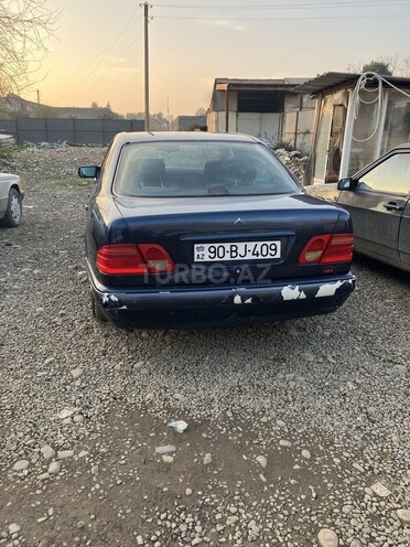 Mercedes E 200 1997, 536,000 km - 2.0 l - Masallı