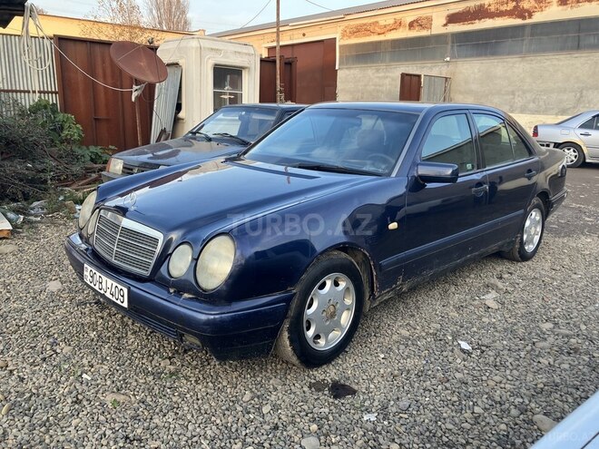 Mercedes E 200 1997, 536,000 km - 2.0 l - Masallı