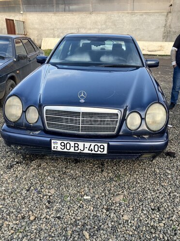 Mercedes E 200 1997, 536,000 km - 2.0 l - Masallı