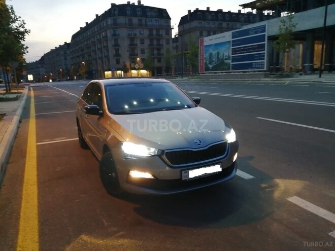 Skoda Rapid 2020, 38,000 km - 1.6 l - Bakı