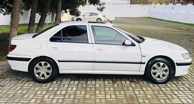 Peugeot 406 2003, 212,303 km - 3.0 l - Bakı