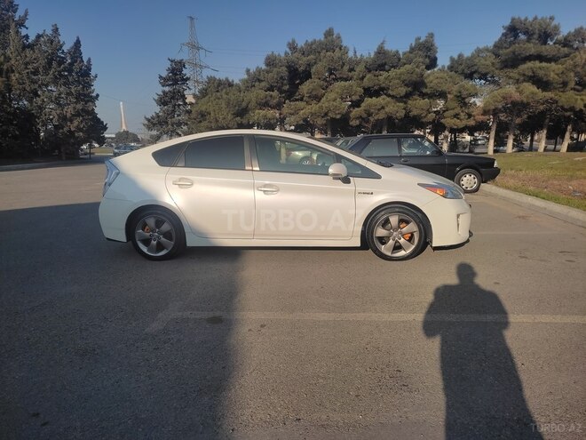 Toyota Prius 2013, 115,500 km - 1.8 l - Bakı