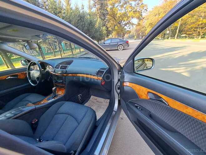 Mercedes E 240 2004, 199,991 km - 2.4 l - Masallı