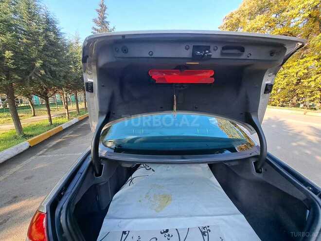 Mercedes E 240 2004, 199,991 km - 2.4 l - Masallı