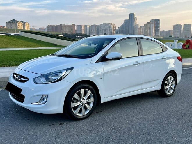 Hyundai Accent 2012, 115,000 km - 1.6 l - Bakı