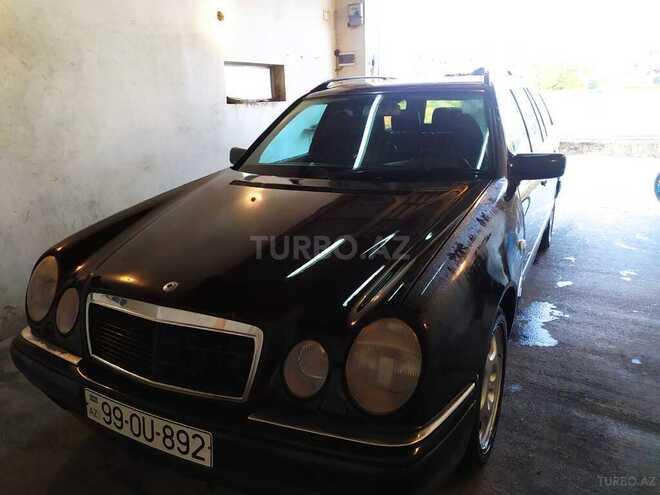 Mercedes E 240 1999, 388,000 km - 2.4 l - Bakı