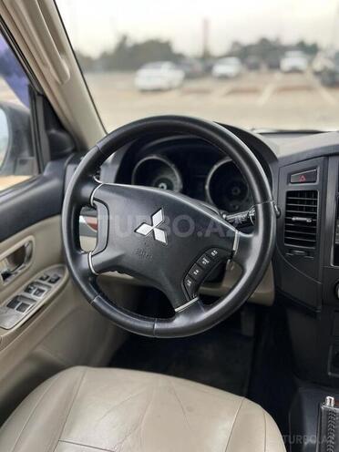 Mitsubishi Pajero 2007, 202,000 km - 3.0 l - Bakı