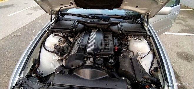 BMW 525 2002, 281,331 km - 2.5 l - Bakı