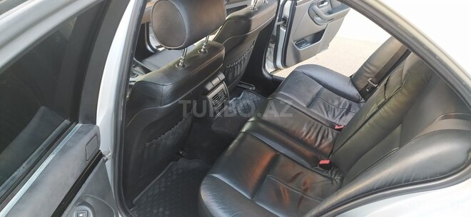 BMW 525 2002, 281,331 km - 2.5 l - Bakı