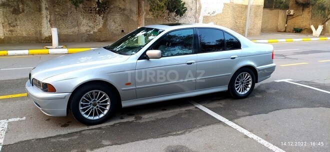 BMW 525 2002, 281,331 km - 2.5 l - Bakı