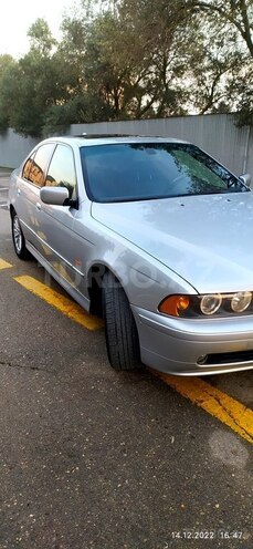 BMW 525 2002, 281,331 km - 2.5 l - Bakı