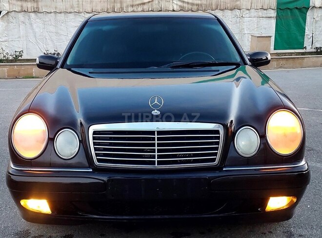 Mercedes E 240 1998, 501,456 km - 2.4 л - Bakı