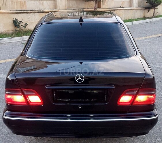 Mercedes E 240 1998, 501,456 km - 2.4 л - Bakı