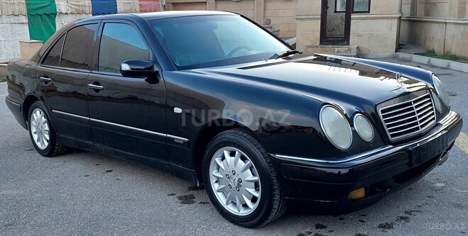 Mercedes E 240 1998, 501,456 km - 2.4 л - Bakı