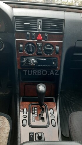 Mercedes C 180 1999, 345,000 km - 1.8 л - Bakı