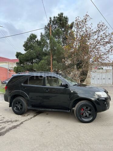 Toyota Fortuner 2005, 265,800 km - 4.0 l - Bakı