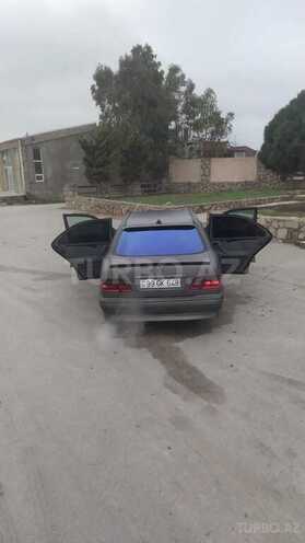Mercedes E 240 2001, 644,000 km - 2.4 l - Bakı