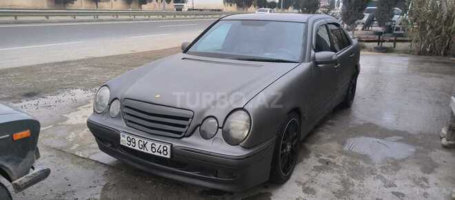 Mercedes E 240 2001, 644,000 km - 2.4 l - Bakı