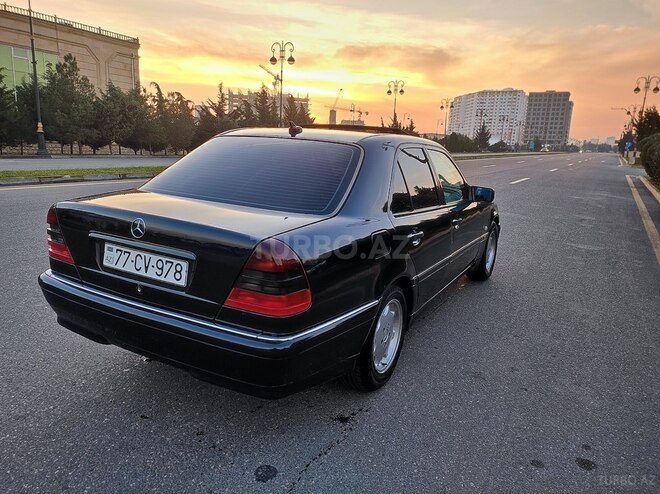 Mercedes C 180 2000, 163,251 km - 1.8 l - Bakı