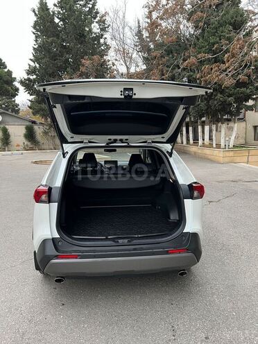 Toyota RAV4 2019, 18,200 km - 2.0 l - Bakı