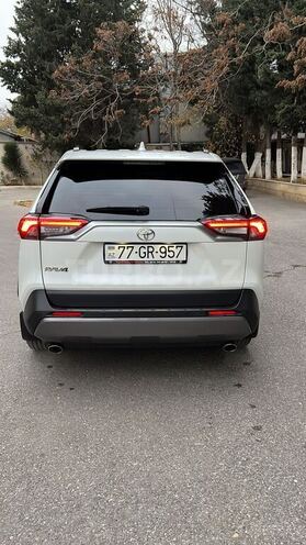 Toyota RAV4 2019, 18,200 km - 2.0 l - Bakı