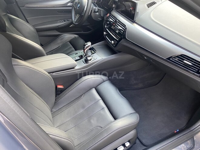 BMW M5 2018, 21,000 km - 4.4 l - Bakı