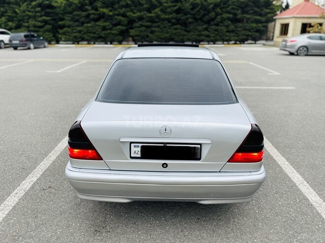 Mercedes C 240 1998, 243,000 km - 2.4 л - Bakı